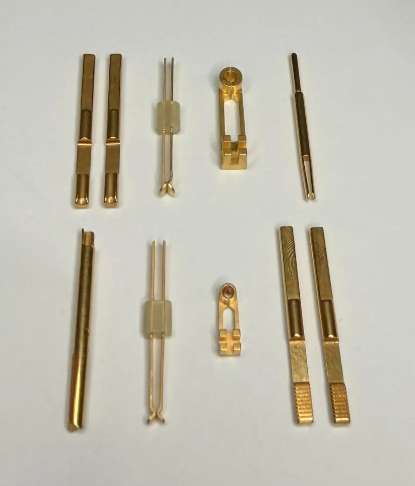 CustomContactPins